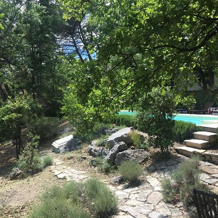 Villa De Carbonelle Pierrevert エクステリア 写真